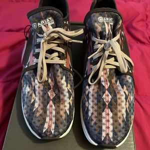 Women’s Ariat Shoes